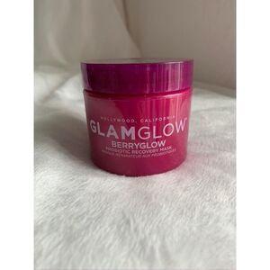 NWT GLAMGLOW BerryGlow  Face Mask